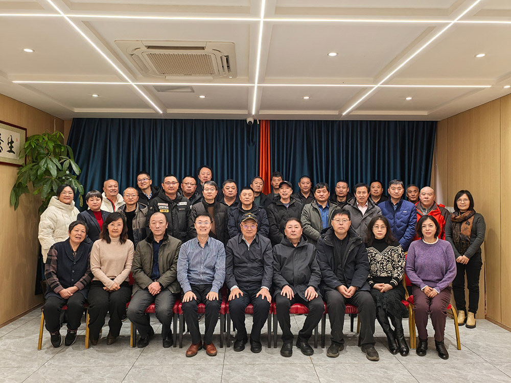 174062572310100898B4.jpg 4-2(1).jpg